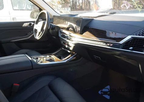 2026 BMW X7 xDrive40I from USA, damaged, VIN 5UX23EM02T9079323